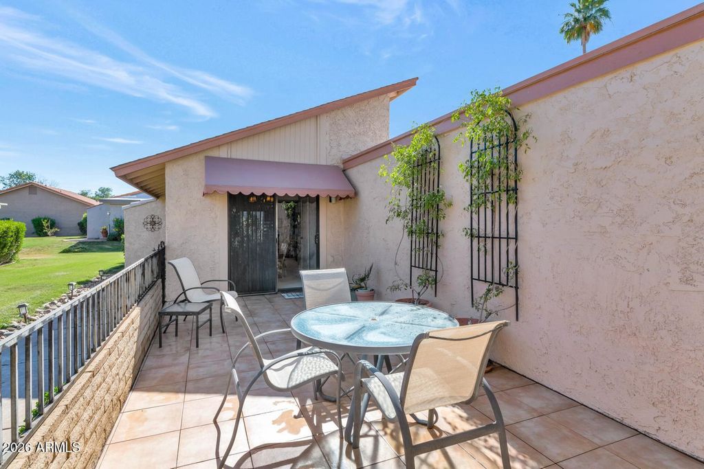 Image 6 of property listing at 212 LEISURE WORLD --, Mesa, AZ 85206