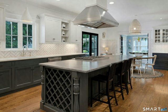 2 Roland Drive, Darien, CT 06820