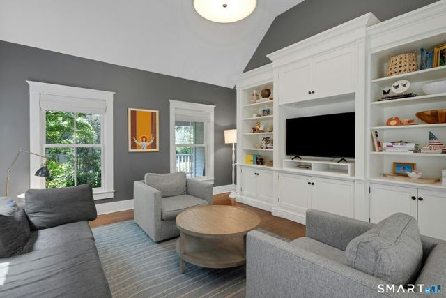 2 Roland Drive, Darien, CT 06820