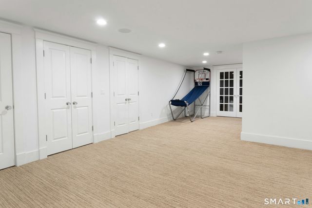 2 Roland Drive, Darien, CT 06820