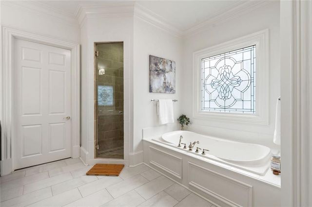 305 Forrest Lake Drive NW, Sandy Springs, GA 30327