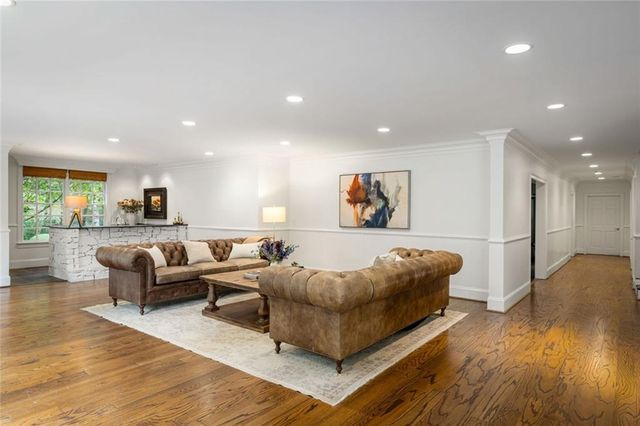 305 Forrest Lake Drive NW, Sandy Springs, GA 30327