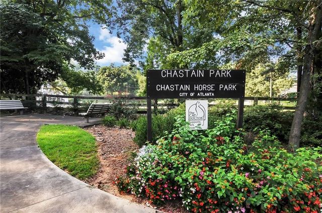 305 Forrest Lake Drive NW, Sandy Springs, GA 30327