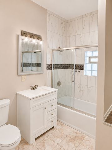 8443 S Green Street, Chicago, IL 60620