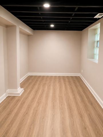 8443 S Green Street, Chicago, IL 60620