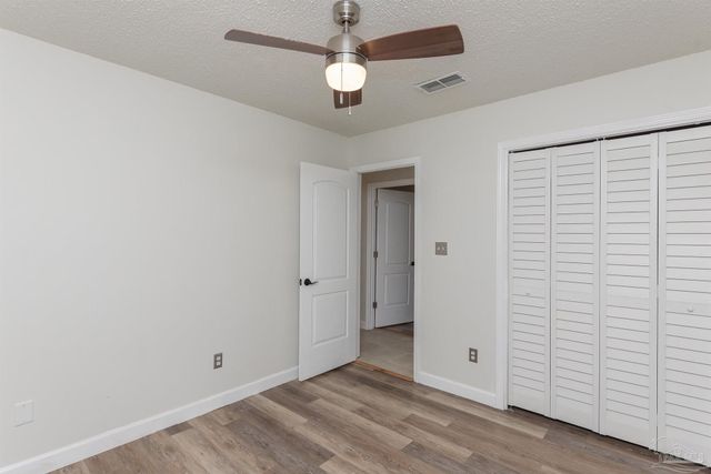 2776 Honeywood Dr, Pensacola, FL 32514