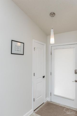 2776 Honeywood Dr, Pensacola, FL 32514