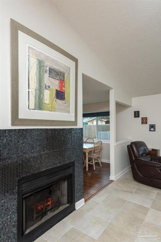 2776 Honeywood Dr, Pensacola, FL 32514