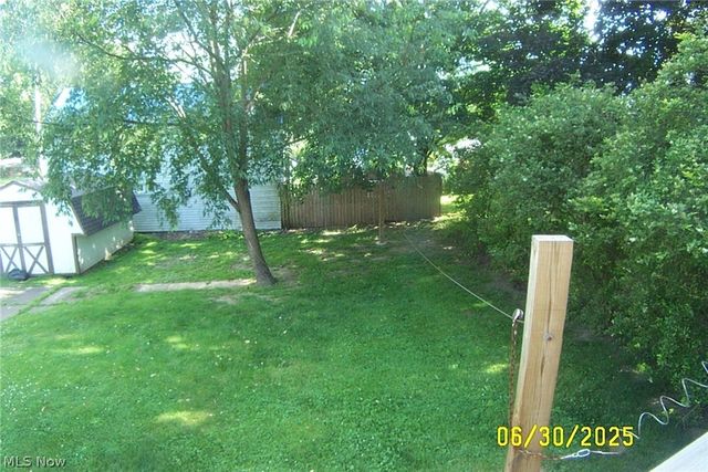 293 W 10th Street, Salem, OH 44460