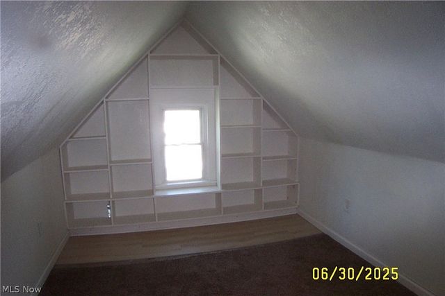 293 W 10th Street, Salem, OH 44460