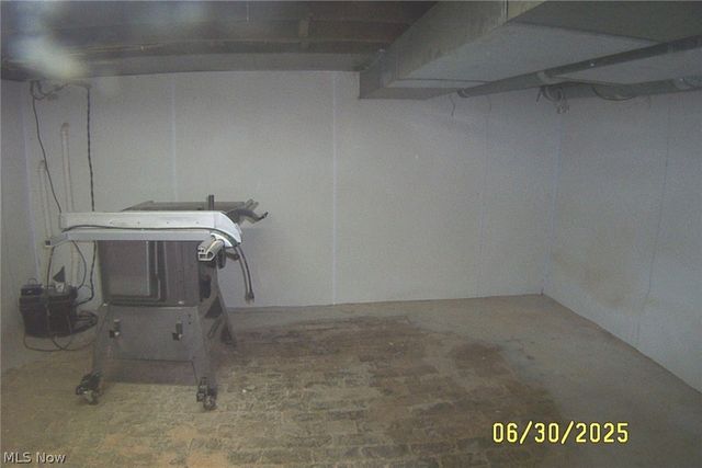 293 W 10th Street, Salem, OH 44460