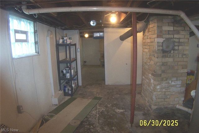 293 W 10th Street, Salem, OH 44460