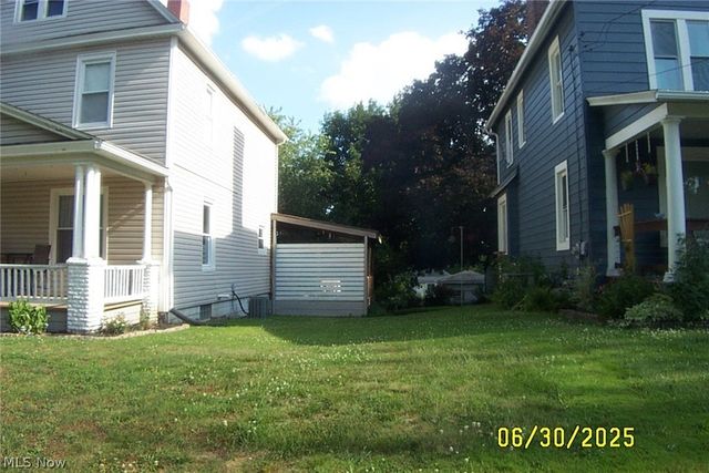 293 W 10th Street, Salem, OH 44460