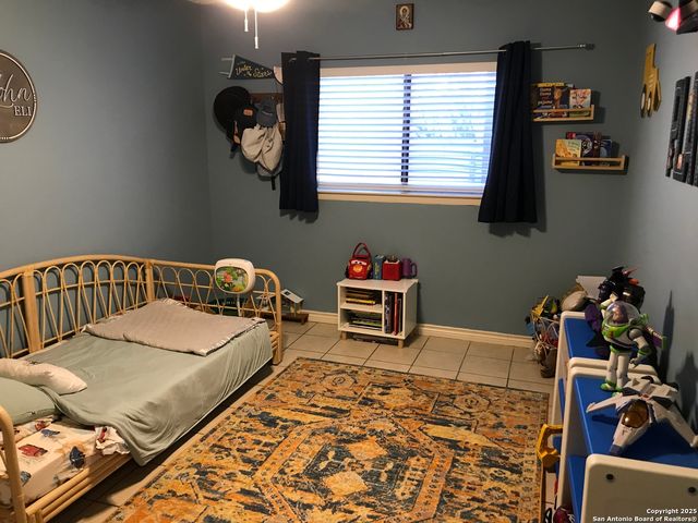 11302 CANDLE PARK, San Antonio, TX 78249