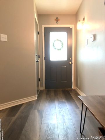 11302 CANDLE PARK, San Antonio, TX 78249