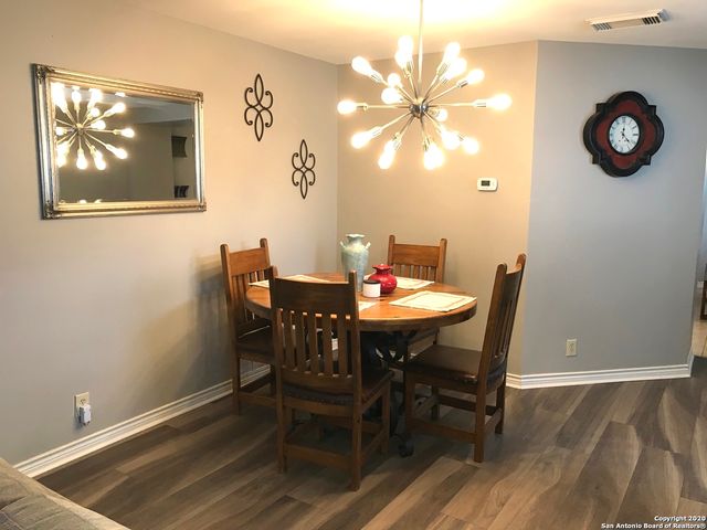 11302 CANDLE PARK, San Antonio, TX 78249