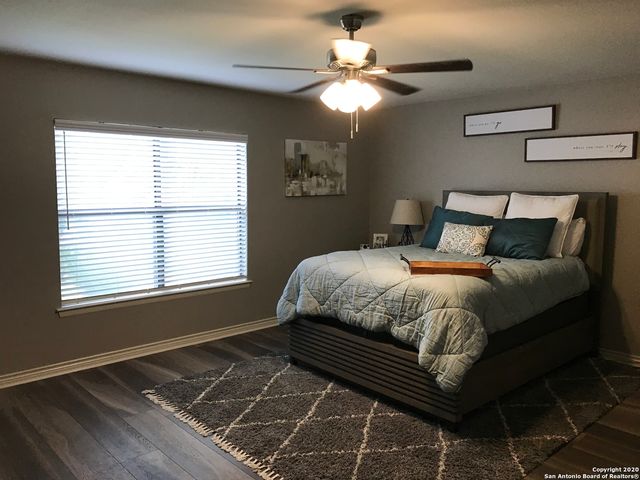 11302 CANDLE PARK, San Antonio, TX 78249