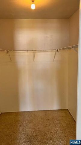 4 Hedgerow Drive, Englewood, NJ 07631