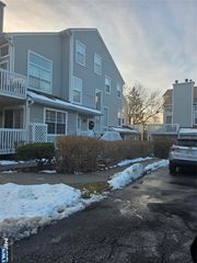 4 Hedgerow Drive, Englewood, NJ 07631