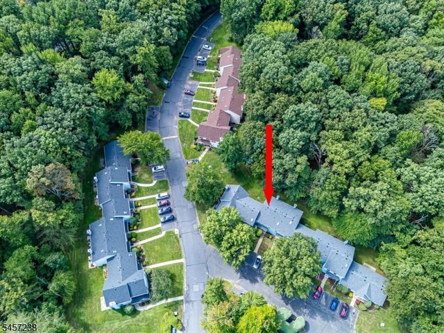 1303 Timber Oaks Rd, Edison Twp., NJ 08820