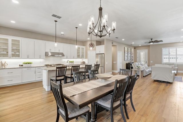 7028 Windchime Way, Roseville, CA 95747