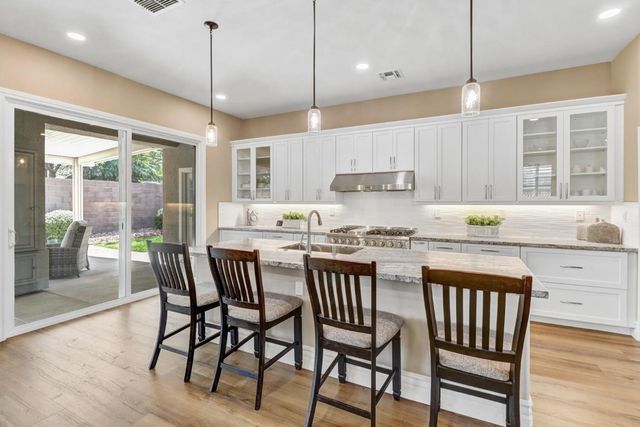 7028 Windchime Way, Roseville, CA 95747