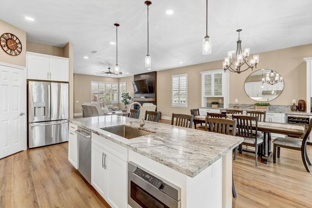 7028 Windchime Way, Roseville, CA 95747