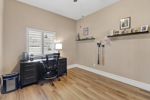 7028 Windchime Way, Roseville, CA 95747