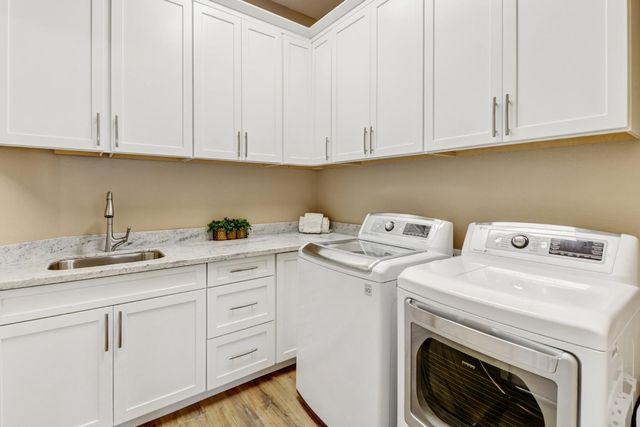 7028 Windchime Way, Roseville, CA 95747