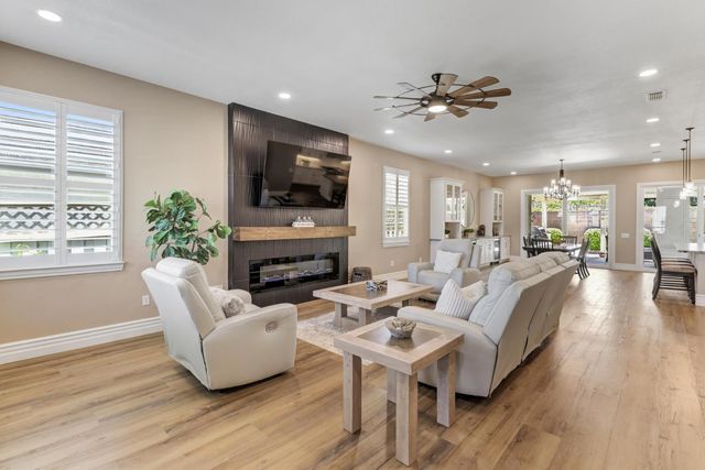 7028 Windchime Way, Roseville, CA 95747