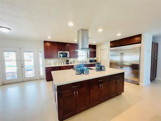 18962 SW 94th Ave, Cutler Bay, FL 33157