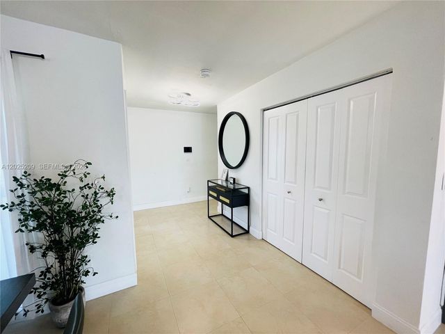 18962 SW 94th Ave, Cutler Bay, FL 33157