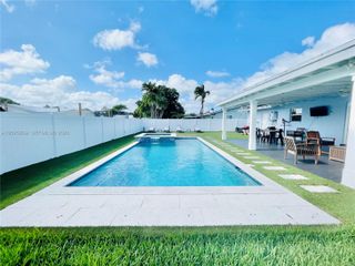 18962 SW 94th Ave, Cutler Bay, FL 33157