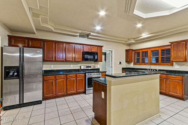 12644 TIERRA GEMA Court Court, El Paso, TX 79938