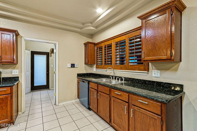 12644 TIERRA GEMA Court Court, El Paso, TX 79938