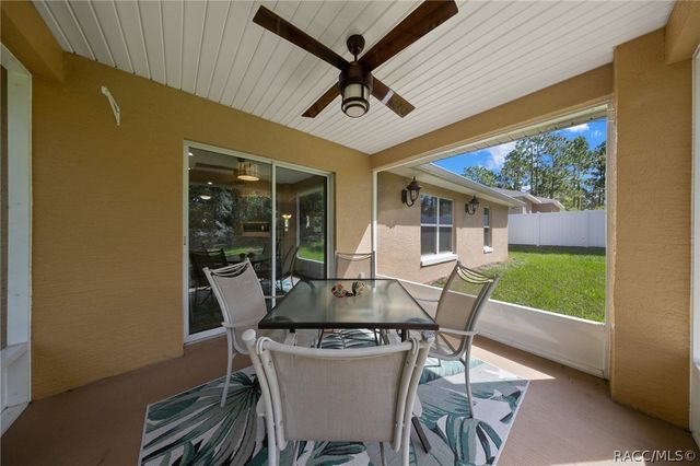 2676 W Gifford Lane, Citrus Springs, FL 34433