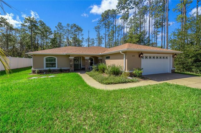 2676 W Gifford Lane, Citrus Springs, FL 34433