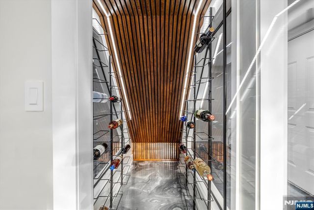 15 Princeton Place, Clifton, NJ 07014