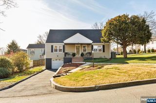 15 Princeton Place, Clifton, NJ 07014