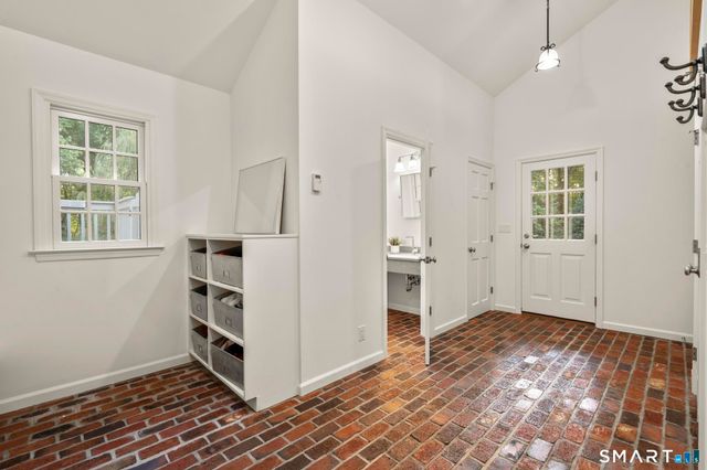 61 Ryders Lane, Wilton, CT 06897