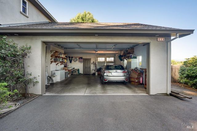 655 W Grant St, Healdsburg, CA 95448