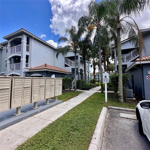 9620 NW 2nd St 7-106, Pembroke Pines, FL 33024