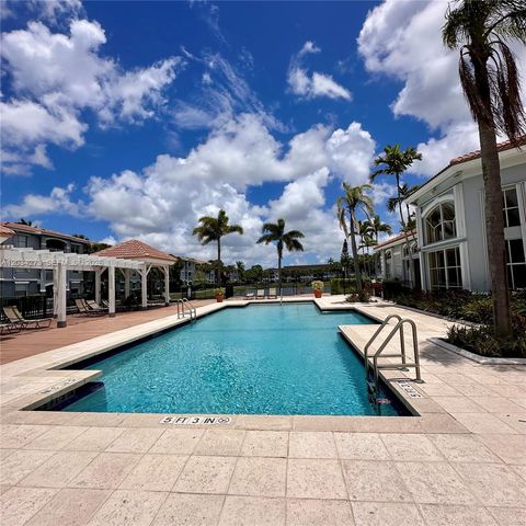 9620 NW 2nd St 7-106, Pembroke Pines, FL 33024
