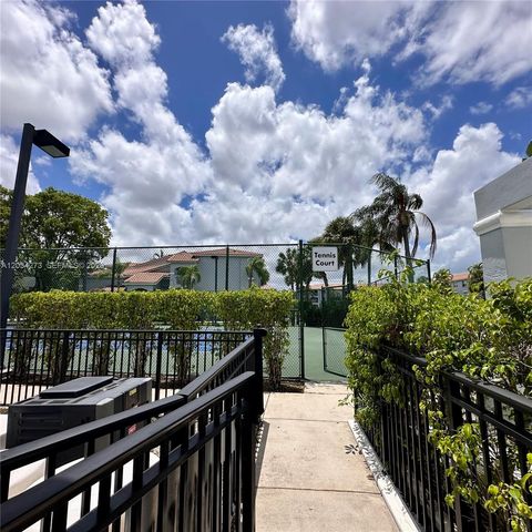 9620 NW 2nd St 7-106, Pembroke Pines, FL 33024