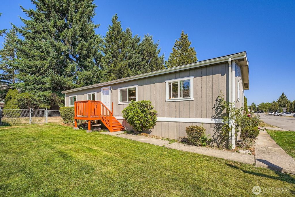 31600 126th Avenue SE #139, Auburn, WA 98002