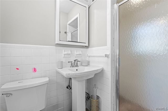 5114 Pinedale, Northport, AL 35473