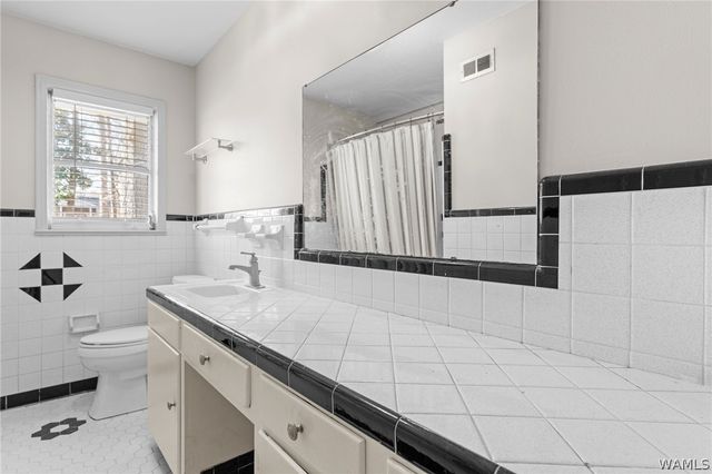 5114 Pinedale, Northport, AL 35473