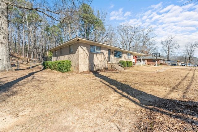 5114 Pinedale, Northport, AL 35473