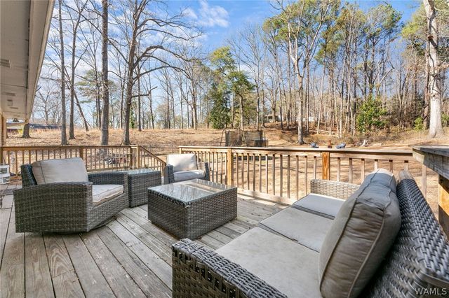 5114 Pinedale, Northport, AL 35473