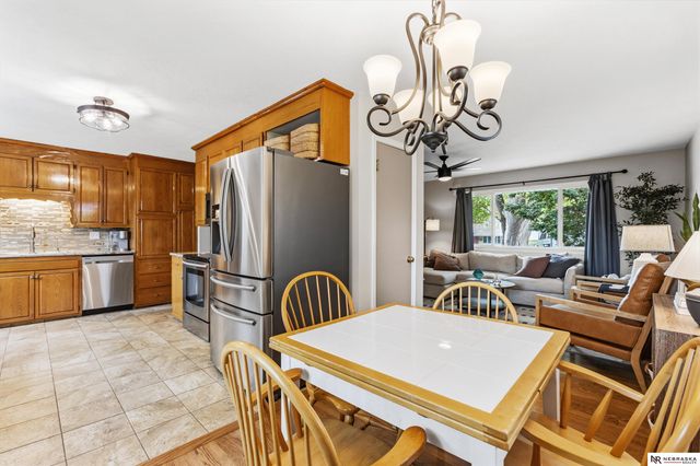 11118 Jackson Street, Omaha, NE 68154
